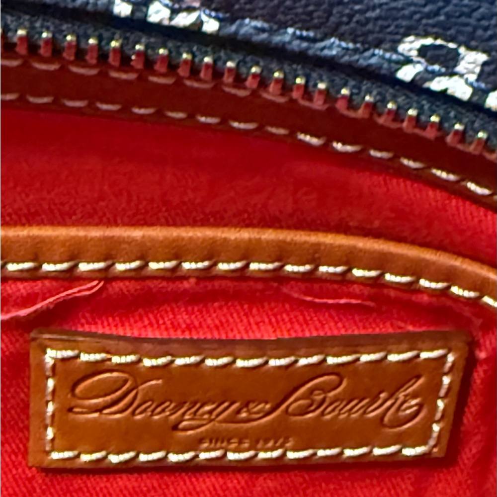 Dooney & Bourke Greta Small Leisure Shoppers Tote NWT - Picture 3 of 7